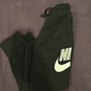 Nike Sweat shirt (size S)